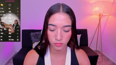 Snapshot of antonella_grayy chatting on 30, 5, 2026 Antonella Grayy online show from 30, 5, 2026