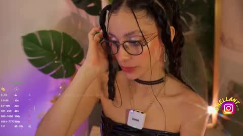 Snapshot of antonella_maitt chatting on 8, 3, 2026 Nell. online show from 8, 3, 2026