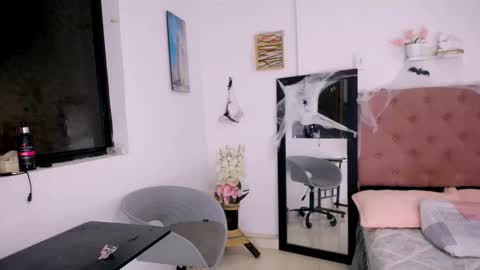 antonella online show from 17, 10, 2025