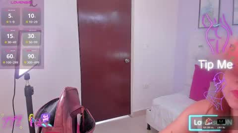 Snapshot of antonella_moon7 chatting on 31, 7, 2026 Antonella Moon 7 online show from 31, 7, 2026
