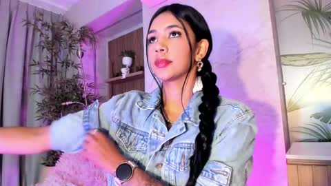 Antonella Rossi online show from 8, 6, 2026