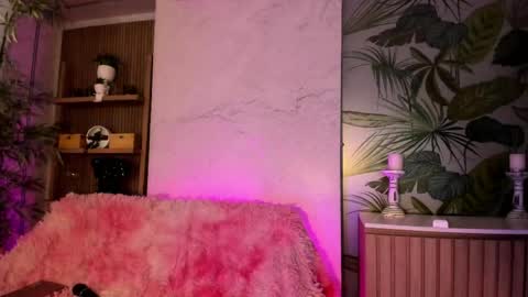 Antonella Rossi online show from 8, 6, 2026