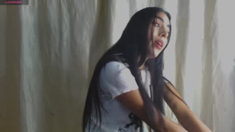 Snapshot of antonellaandnoah chatting on 5, 12, 2024 AntonellaAndNoah online show from 5, 12, 2024