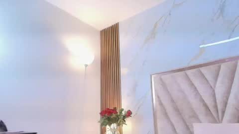 My name is Andrea  thumb up me please its important online show from 16, 1, 2026