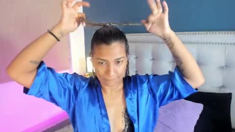 Sarah online show from 4, 3, 2025