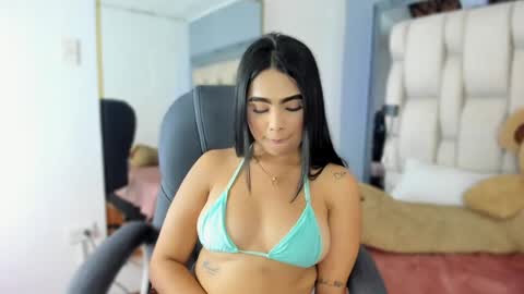 antonellawilder_ online show from 2, 6, 2026