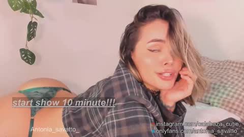 Snapshot of antonia_savatto_ chatting on 15, 2, 2025 o ANTO online show from 15, 2, 2025