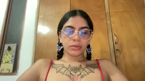 Antonia online show from 25, 2, 2025