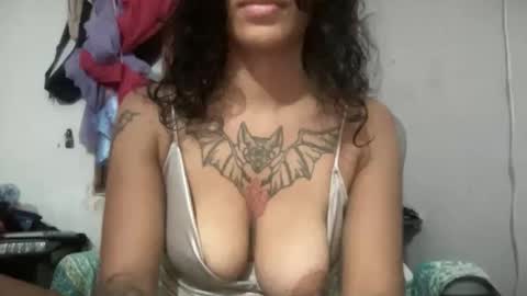 Snapshot of antoniabloom chatting on 26, 5, 2026 Antonia online show from 26, 5, 2026