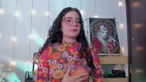 Antonia online show from 21, 12, 2025