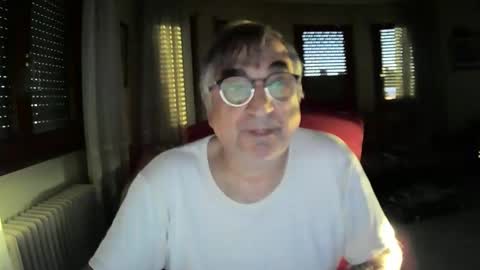 Snapshot of antonio2605 chatting on 17, 12, 2024 Antonio online show from 17, 12, 2024