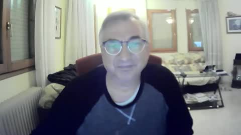 Snapshot of antonio2605 chatting on 12, 2, 2025 Antonio online show from 12, 2, 2025