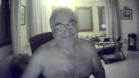 Snapshot of antonio2605 chatting on 14, 9, 2025 Antonio online show from 14, 9, 2025