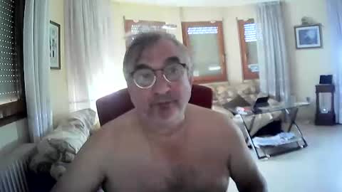 Snapshot of antonio2605 chatting on 3, 10, 2025 Antonio online show from 3, 10, 2025