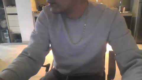 antoniorios33 online show from 28, 4, 2026