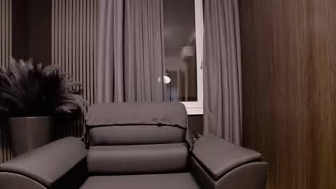 HI My name is Antonio online show from 19, 12, 2025