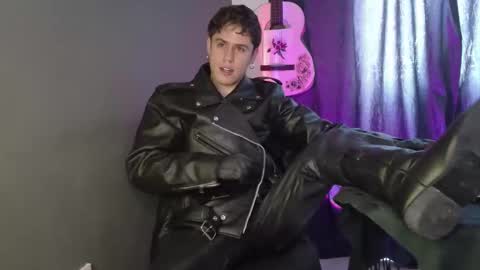 antonnello_ online show from 24, 4, 2026