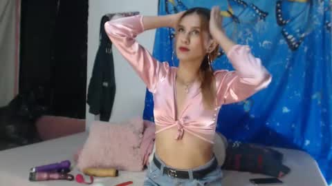 karol y antony online show from 23, 1, 2025