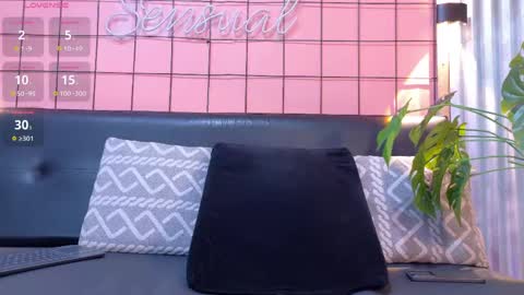 Juan Camilo online show from 25, 4, 2026