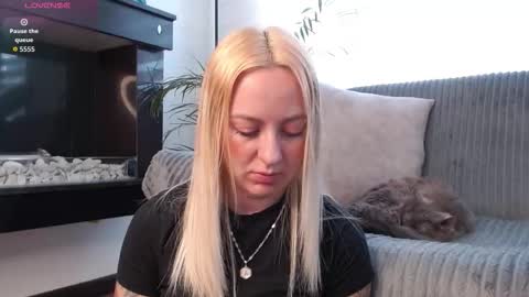 Antonia online show from 11, 2, 2026