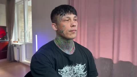 Tom online show from 18, 4, 2026