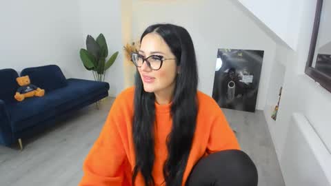 Anya online show from 5, 2, 2026