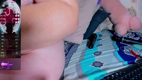 Camila  online show from 13, 2, 2025