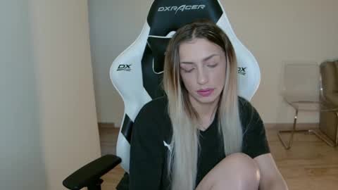 Anya online show from 28, 5, 2026