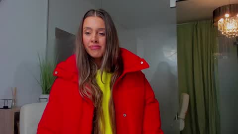 Anya online show from 4, 2, 2025