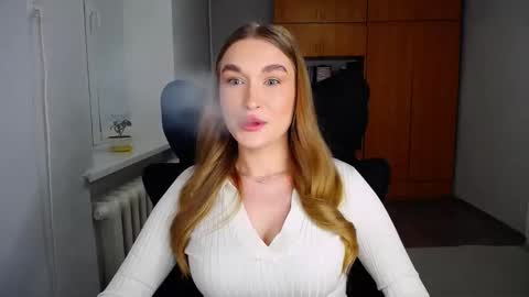 Snapshot of anyasmack chatting on 16, 2, 2026 AnyaSmack online show from 16, 2, 2026