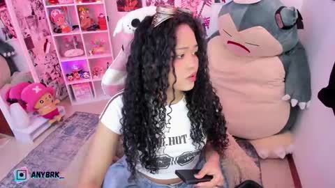 Any online show from 1, 12, 2025