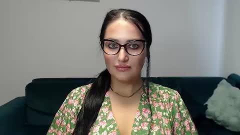 Snapshot of anyevyy chatting on 4, 8, 2026 AnyEvyy online show from 4, 8, 2026