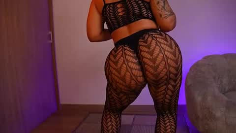 Dulce Maria online show from 17, 2, 2026