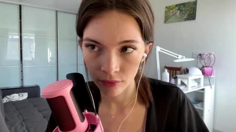 Snapshot of anytka12 chatting on 2, 2, 2026 anytka12 online show from 2, 2, 2026