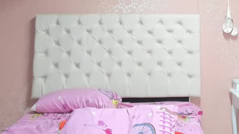 Aome Rainbow online show from 15, 1, 2025