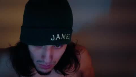 ApacheWithWebcam online show from 2, 11, 2025