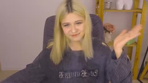 ApheliaStar online show from 24, 10, 2025