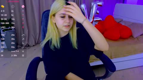 ApheliaStar online show from 17, 2, 2026