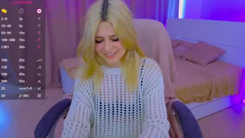 ApheliaStar online show from 2, 4, 2026