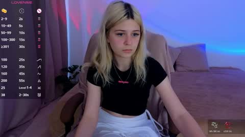 ApheliaStar online show from 23, 4, 2026