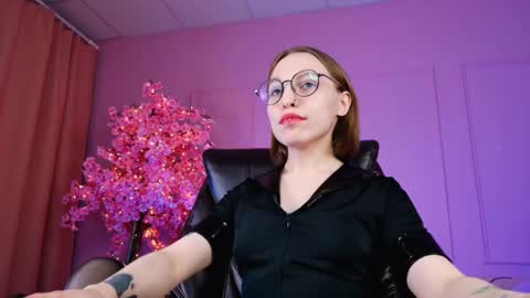 APHEX QUEEN online show from 19, 1, 2025