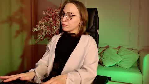 APHEX QUEEN online show from 26, 9, 2025