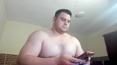 Snapshot of apholov chatting on 10, 9, 2025 follow me here you find me online show from 10, 9, 2025