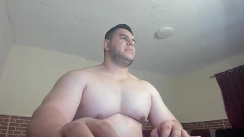 Snapshot of apholov chatting on 14, 10, 2025 follow me here you find me online show from 14, 10, 2025