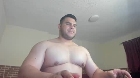 Snapshot of apholov chatting on 14, 10, 2025 follow me here you find me online show from 14, 10, 2025