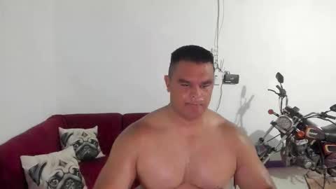 Snapshot of apholov chatting on 16, 1, 2026 follow me here you find me online show from 16, 1, 2026