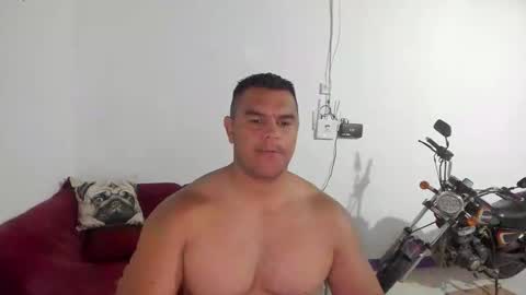 Snapshot of apholov chatting on 5, 2, 2026 follow me here you find me online show from 5, 2, 2026