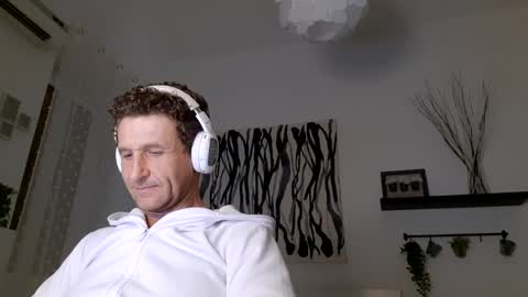 apollobest77 online show from 29, 1, 2025