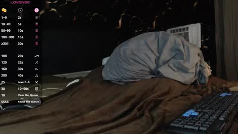 Snapshot of apolo01_ chatting on 15, 12, 2025 Apolo online show from 15, 12, 2025