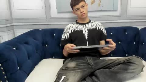   online show from 1, 3, 2026